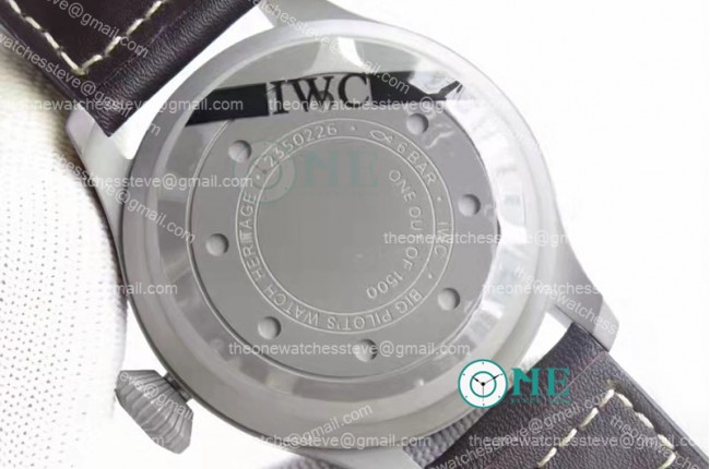 IWC - Big Pilot Heritage IW501004 TI/LE Black TWF A52110